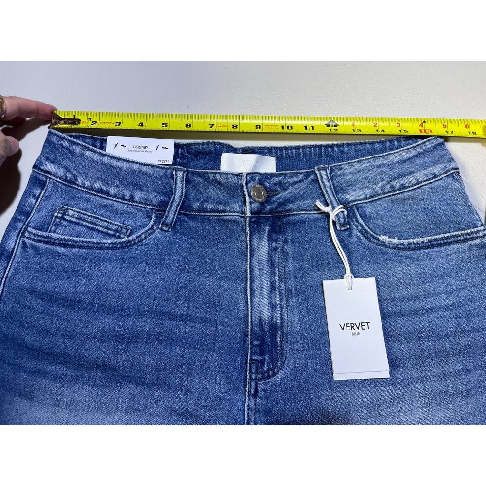 Vervet Blue Womens  Size 16W Cortney Stretch Mom Shorts - Picture 3 of 9